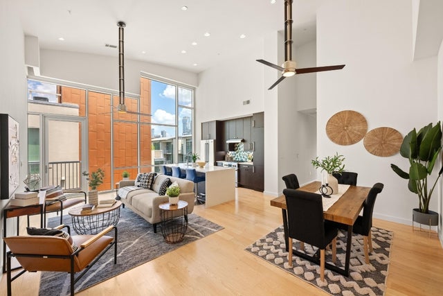 1600 Barton Springs Road 5601, Austin