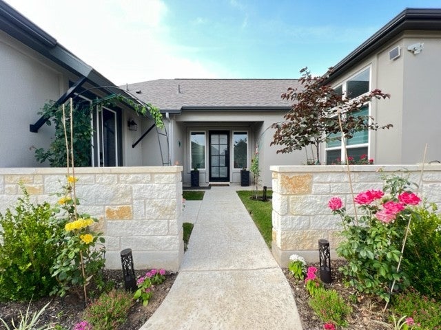 4201 Arques Avenue, Round Rock