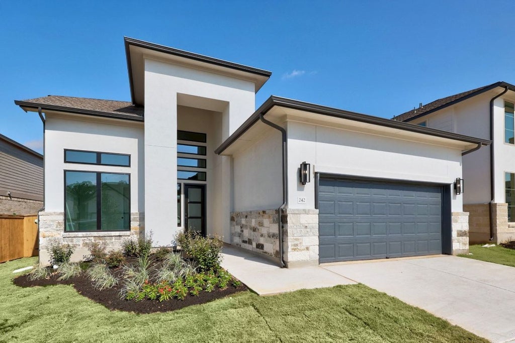 242 Coleto Trail, Bastrop