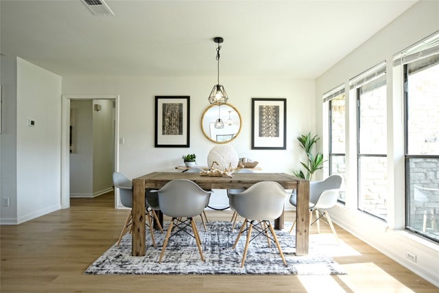 302 Seawind Street, Lakeway