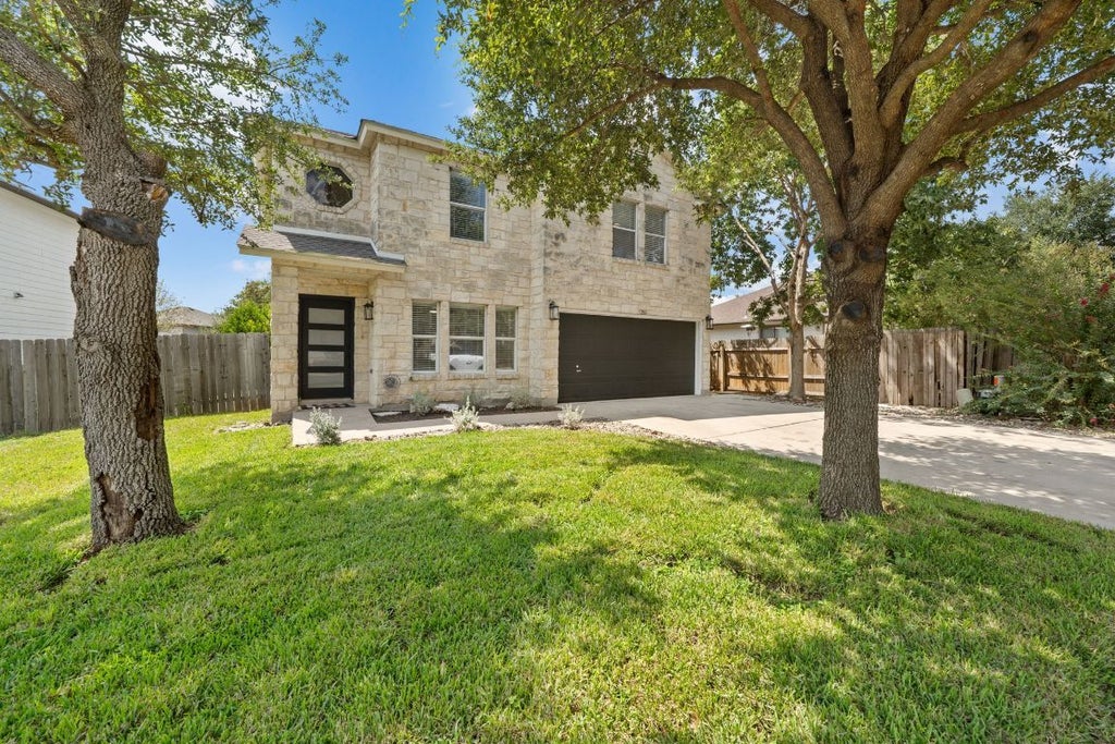 1206 Champion Drive, Round Rock