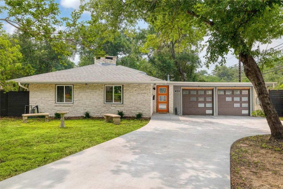 Photo of Listing #9482640