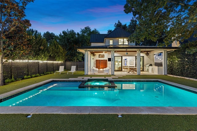 2719 Harris Boulevard, Austin