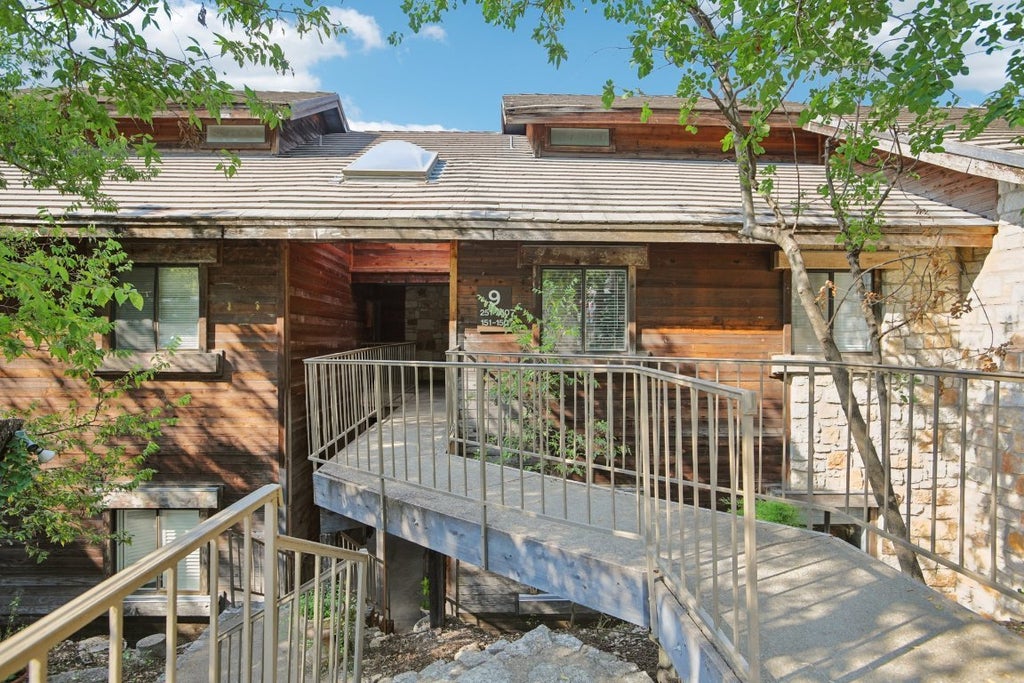 8200 Neely Drive 251, Austin