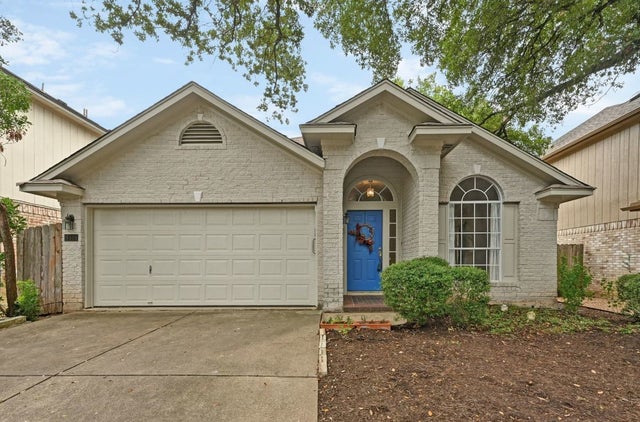 9401 Notches Drive, Austin