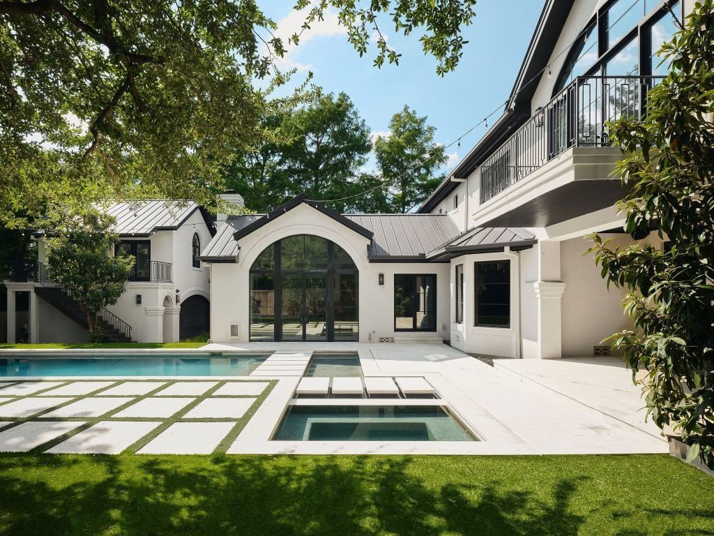 Photo of Listing #8468298