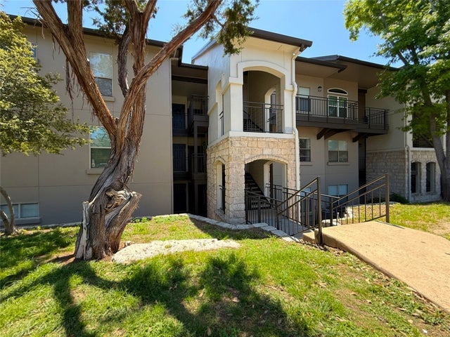 6000 Shepherd Mountain Cove 302, Austin