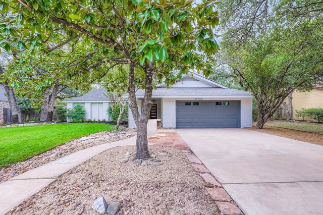 11703 Oak Knoll Drive, Austin