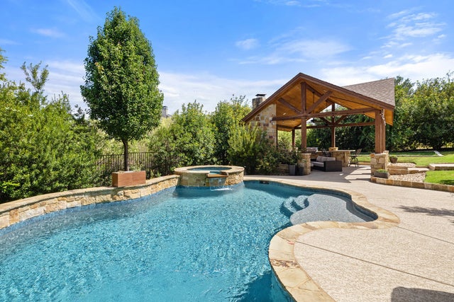 305 Enchanted Hilltop Way, Austin