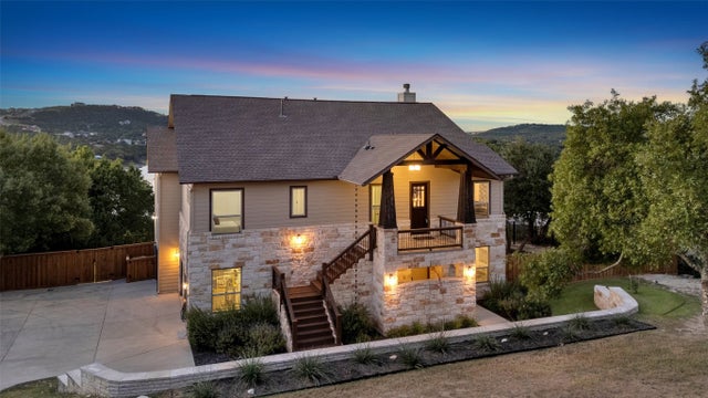 Residential Real Estate for Sale at 8500 Lime Creek Rd on Lake Travis - MLS #2142906