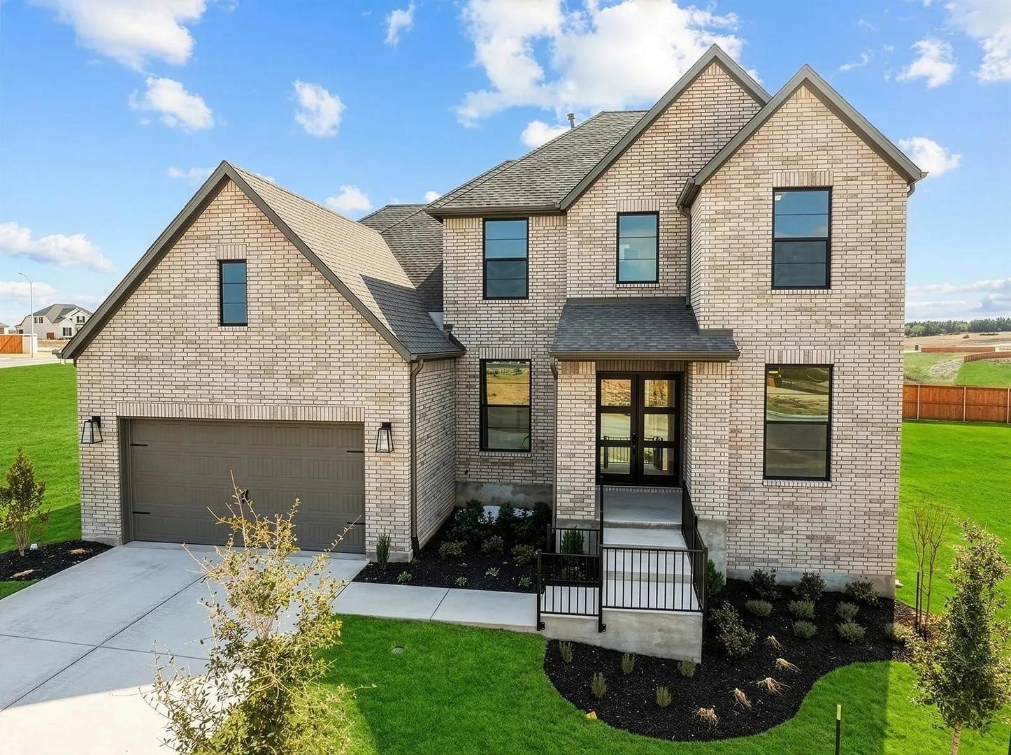 Photo of Listing #2571909