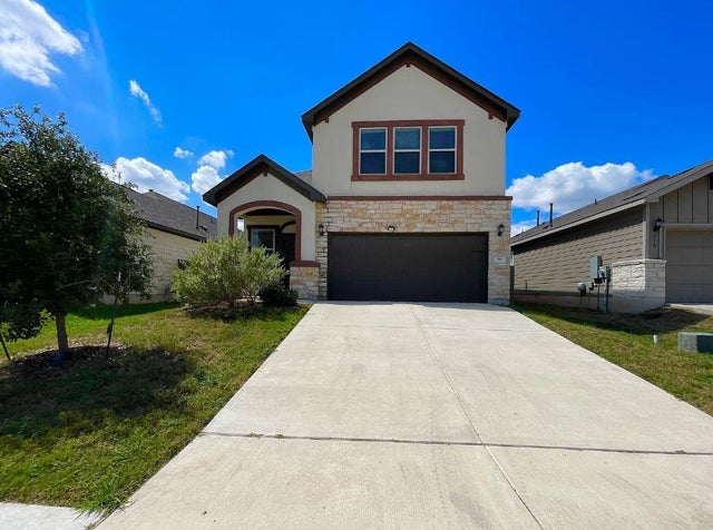 218 Boxwood Drive, Buda