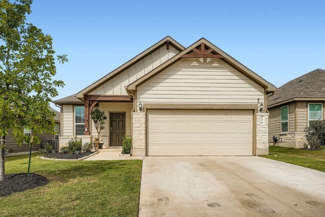 126 Big Leaf Drive, Buda