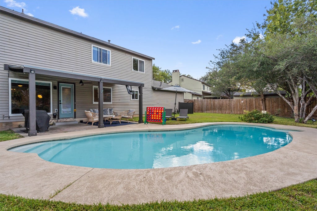 1602 Rock Creek Drive, Round Rock