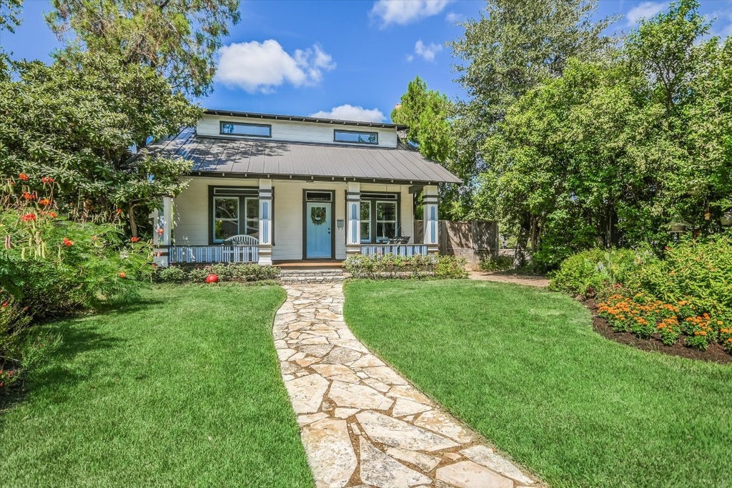 5412 Aurora Drive, Austin