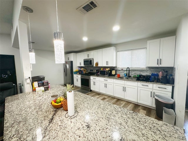 10138 Aspen Street, Austin