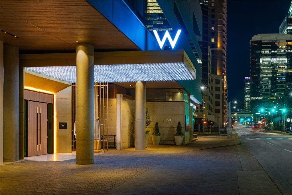 210 Lavaca Street 2203, Austin