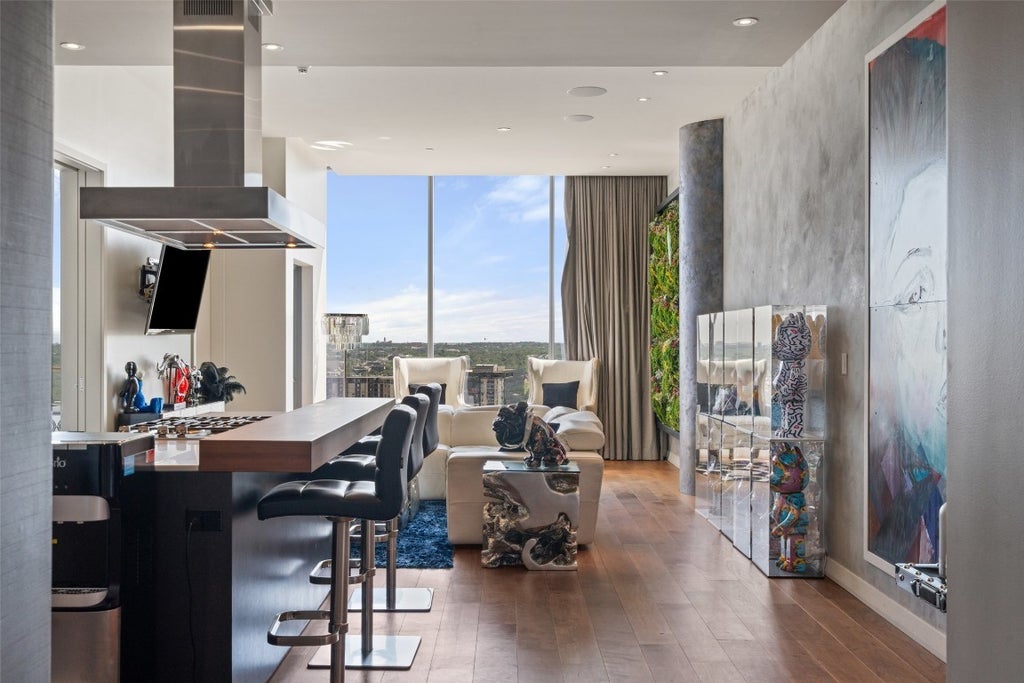 210 Lavaca Street 2203, Austin