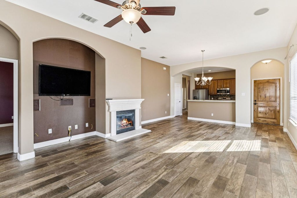 2210 Onion Creek Parkway 401, Austin