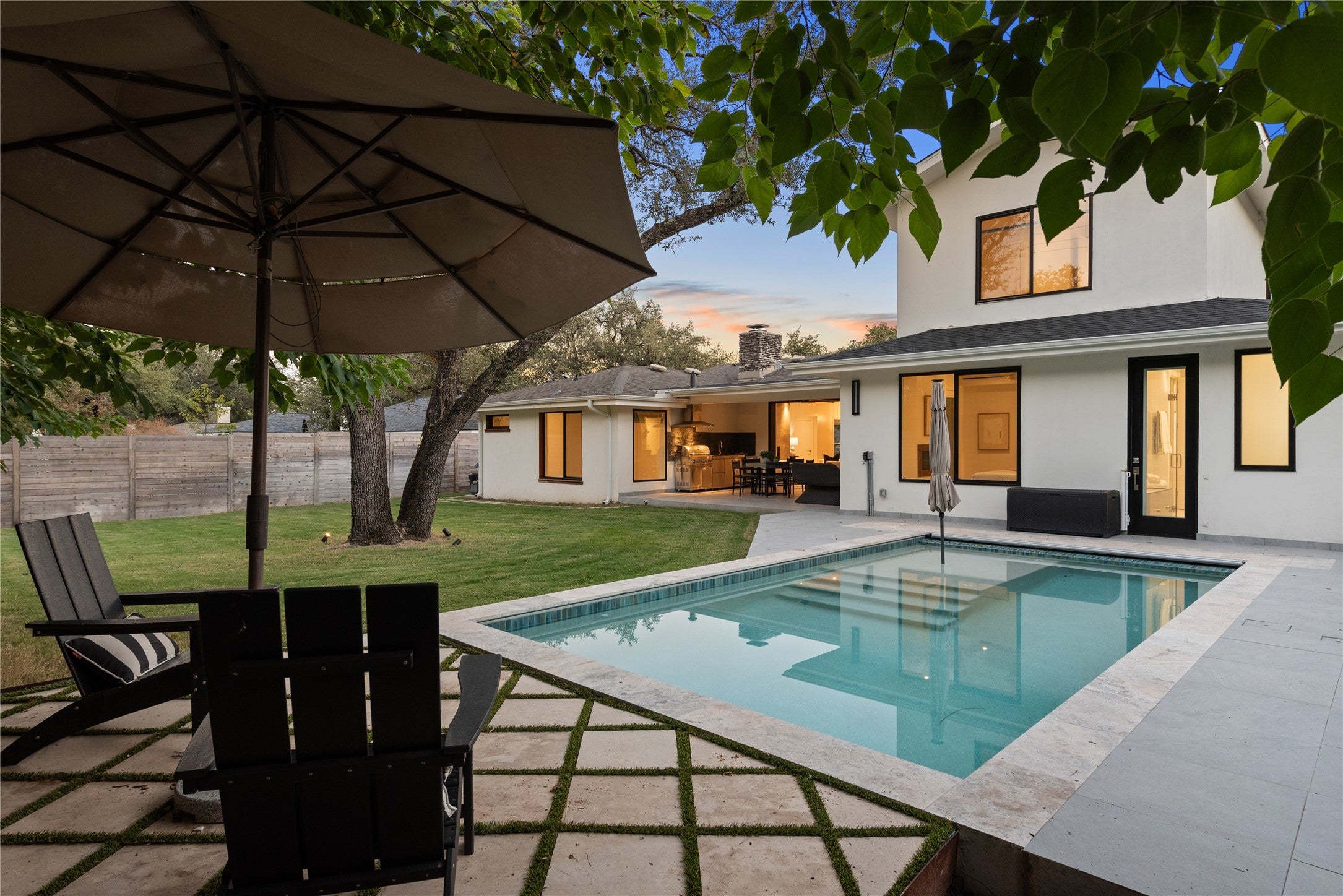 Photo of Listing #7590694