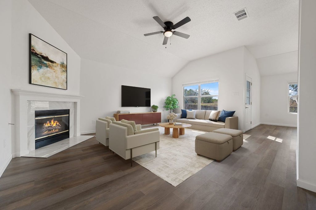 1811 Fast Filly Avenue, Pflugerville