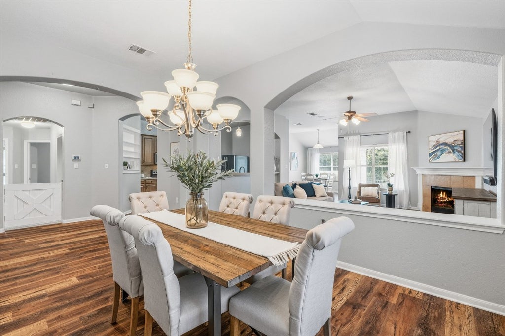 309 Golden Eagle Lane, Leander