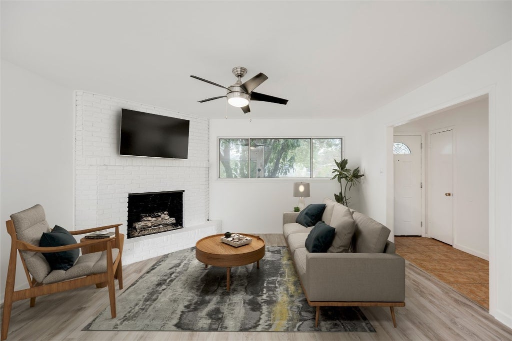 4710 Roundup Trail, Austin