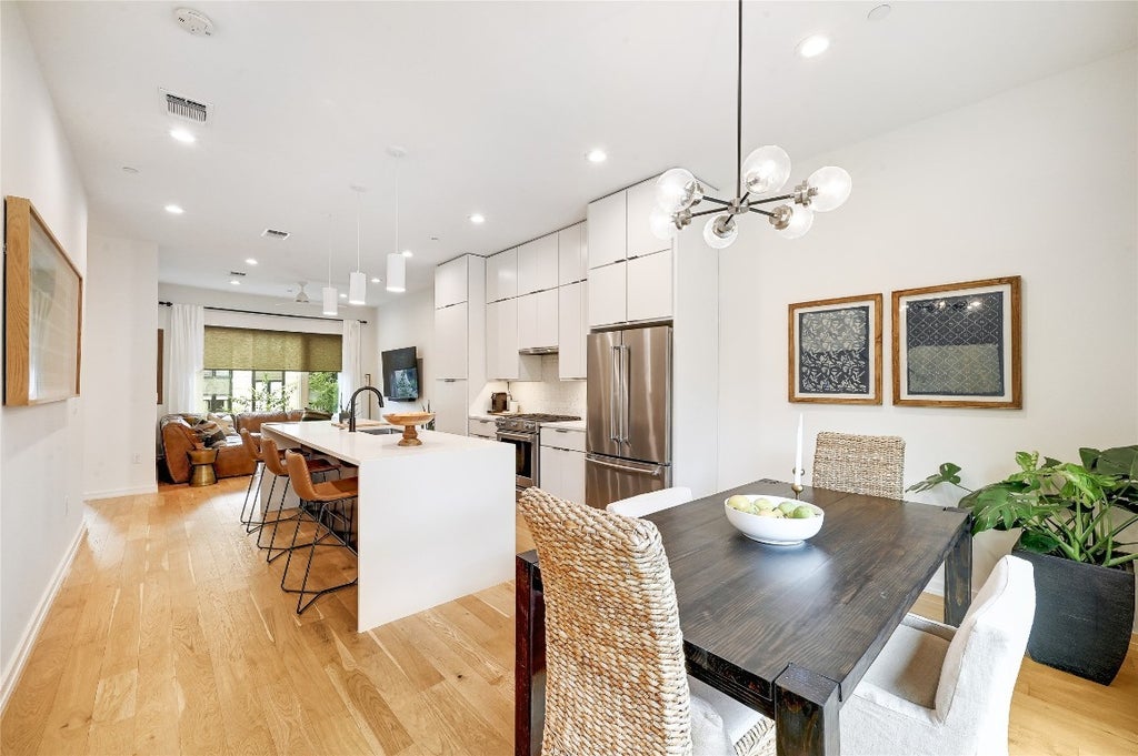 410 W Alpine Road 7, Austin