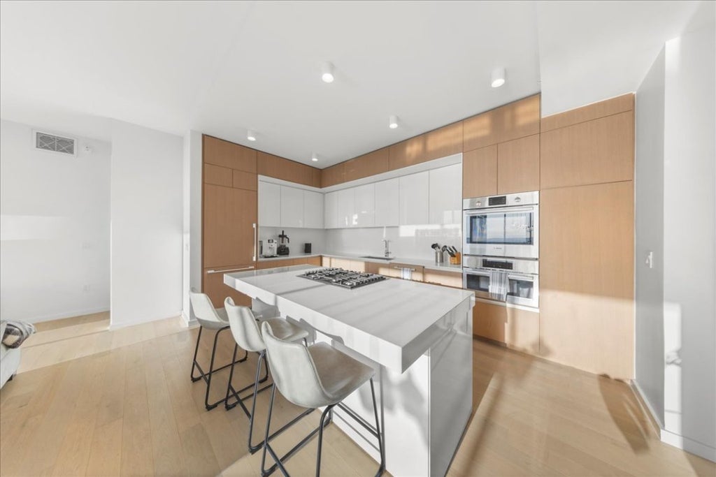 313 W 17th Street 1204, Austin