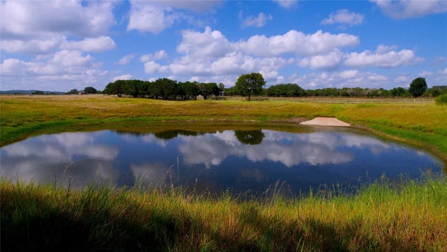 1115 County Road 414, Spicewood