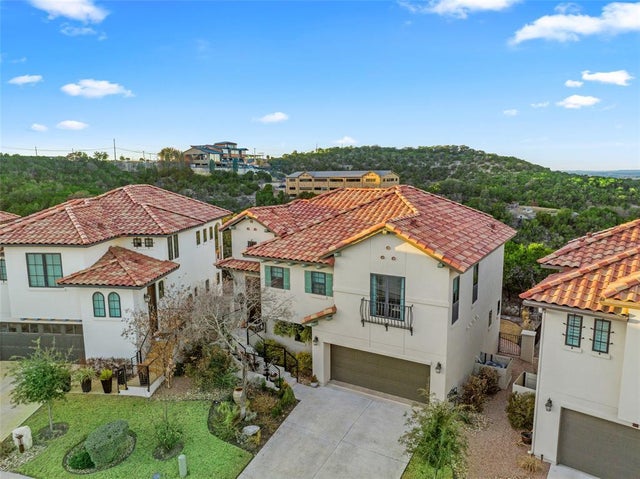 211 Honey Creek #6 Court, Austin