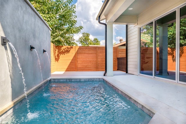 1702 Pennsylvania Avenue, Austin