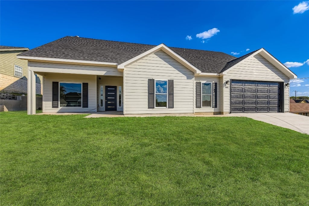 1403 Sunset Drive, Marble Falls