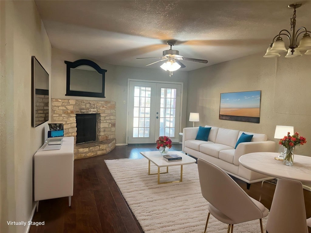 6900 Lovely Lane, Austin