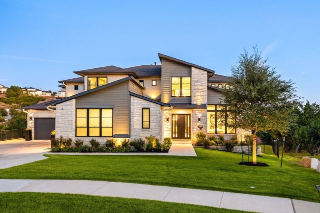 1924 Port Bari Court, Leander