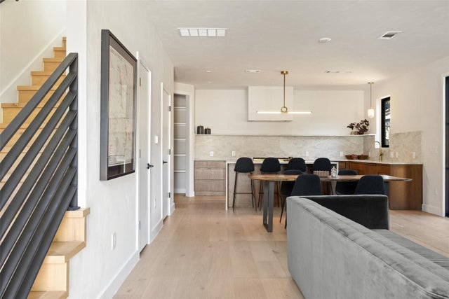 2305 E 21st Street 2, Austin