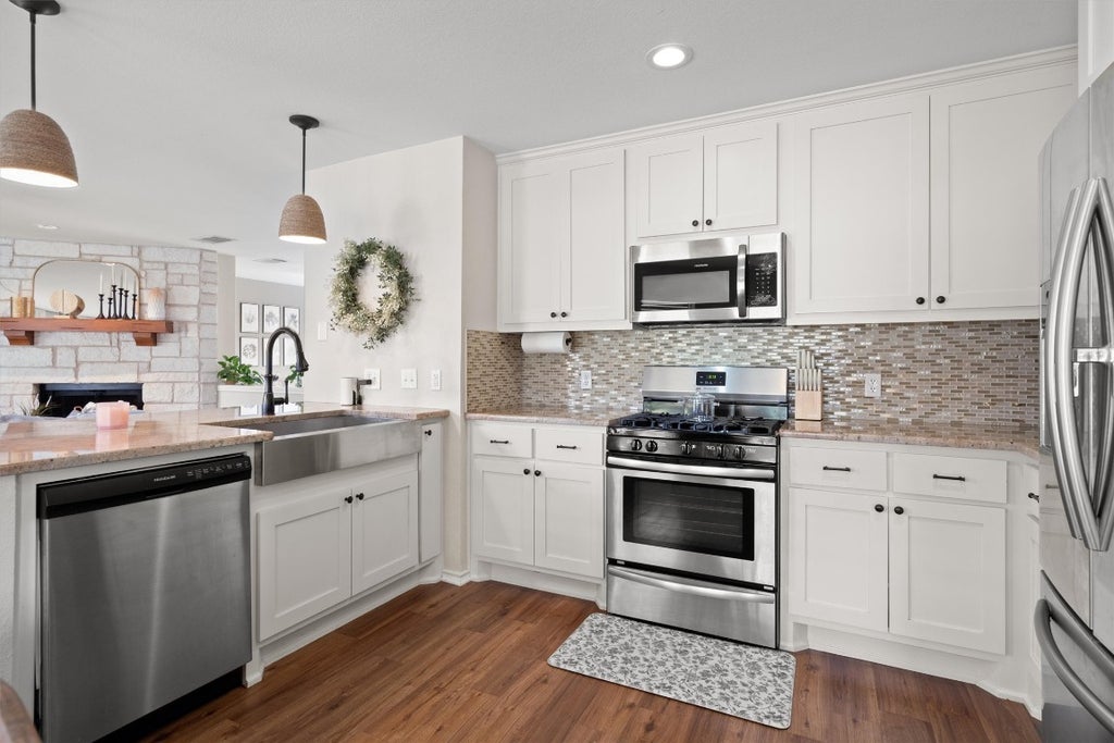 1308 Honeysuckle Lane, Pflugerville