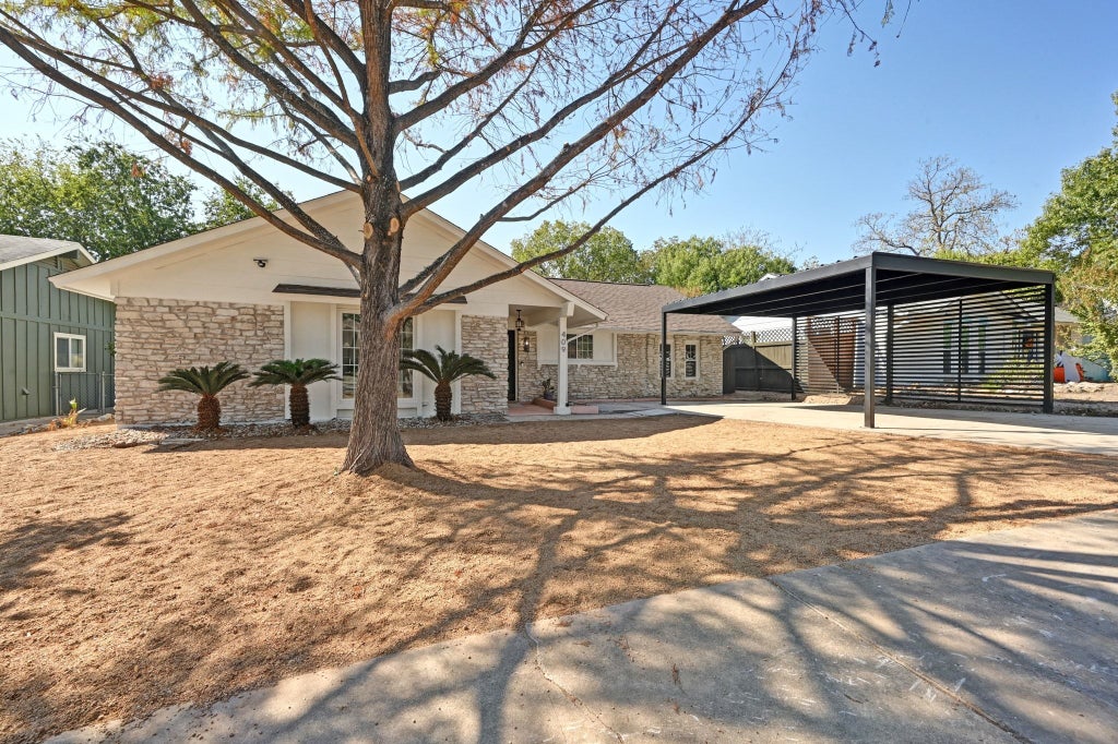 409 Thistlewood Drive, Austin