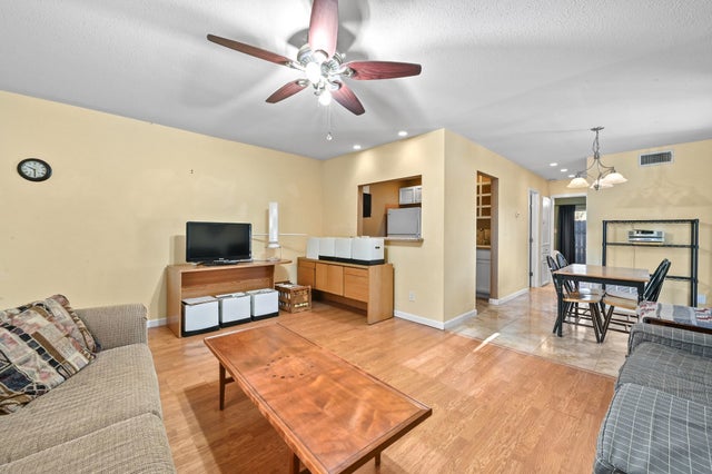 2425 Ashdale Drive 28, Austin