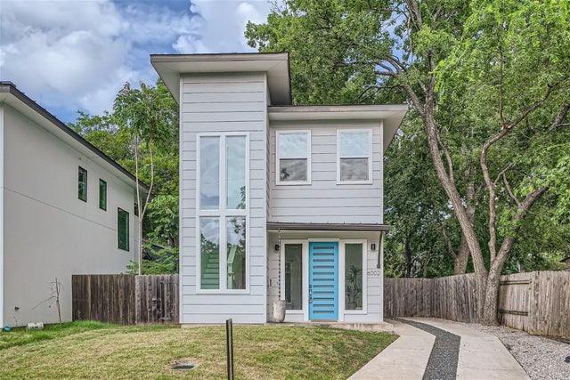 6002 Camino Real Road, Austin