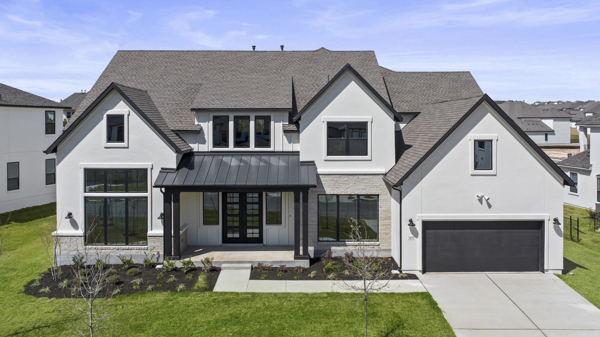 Photo of Listing #9323192