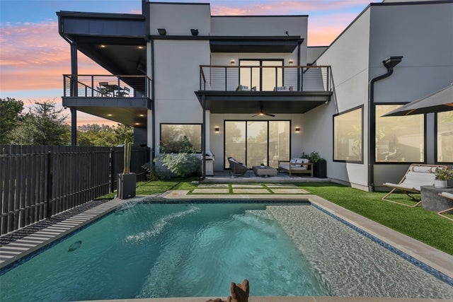 1510 Bellaire Drive, Austin