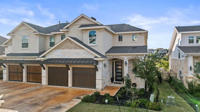 427 Cartwheel Bend 92, Austin