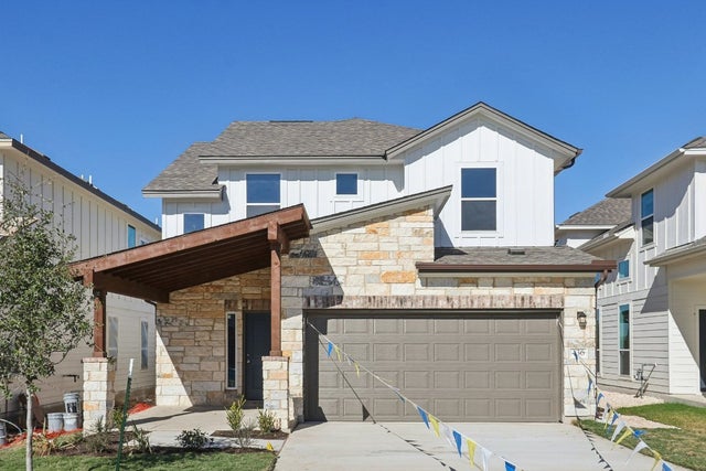 436 Young Street, Buda