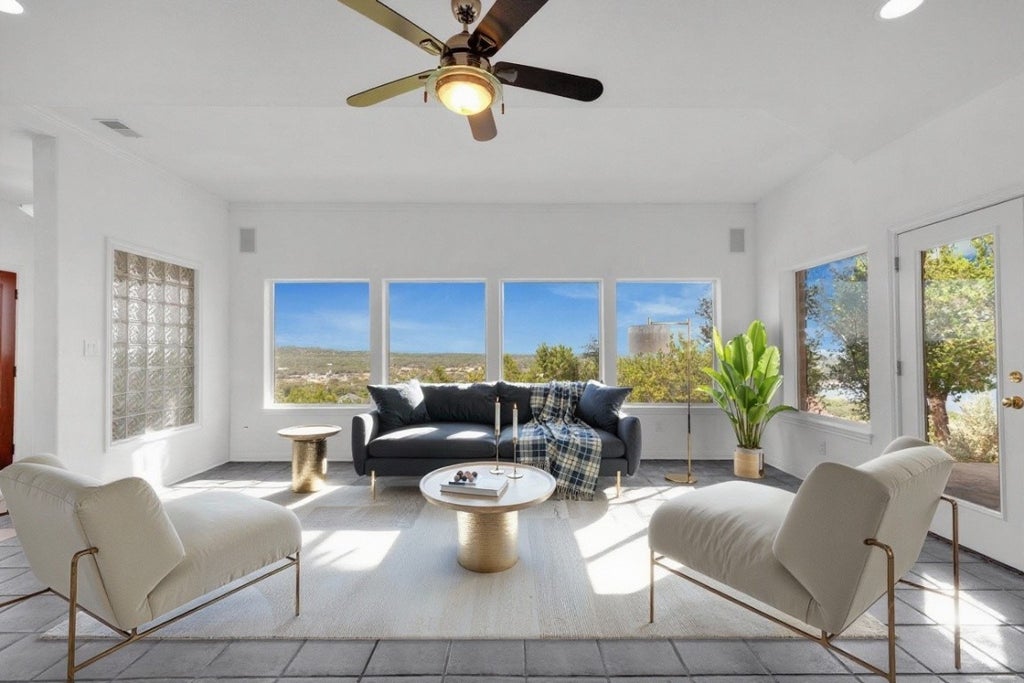 403 Rogart Drive, Spicewood