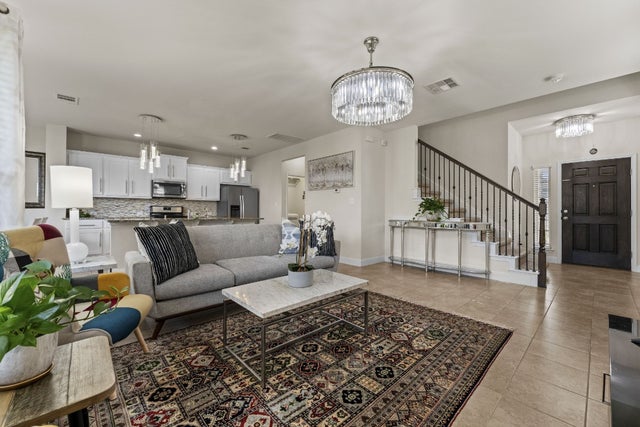 3651 Sandy Brook Drive 202, Round Rock