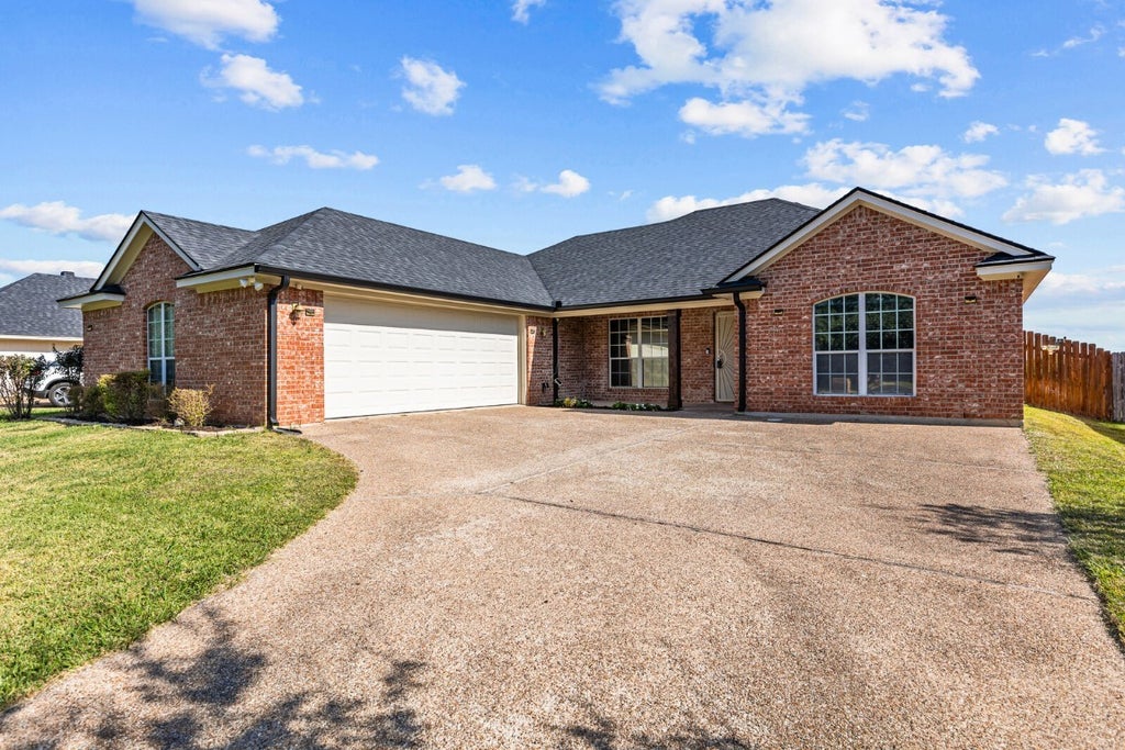 2904 Whistler Drive, Woodway