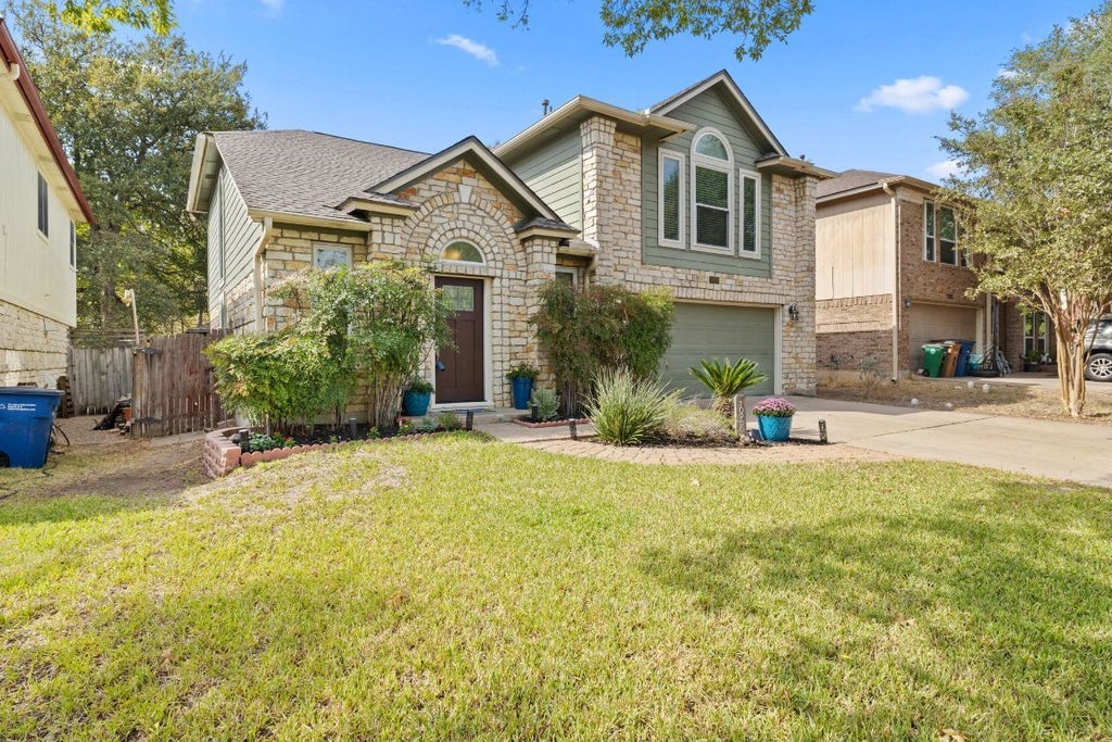 10900 Watchful Fox Drive, Austin