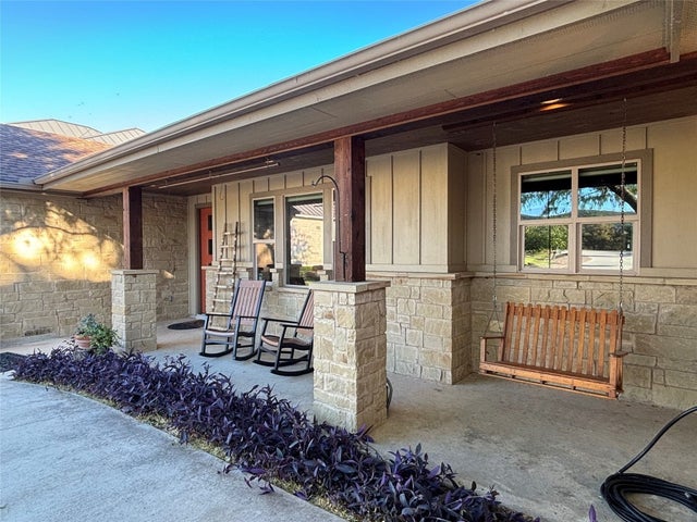 MLS #3585976 for Sale at 131 Primera Ct, on Lake LBJ in the city of Burnet, 78611