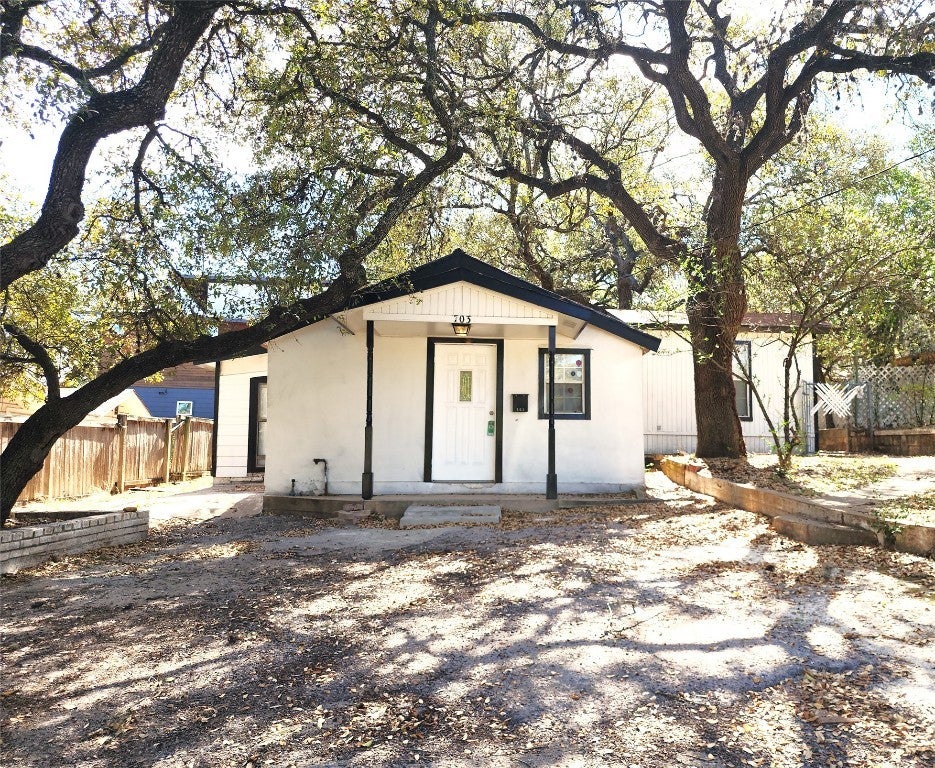 703 Herndon Lane, Austin
